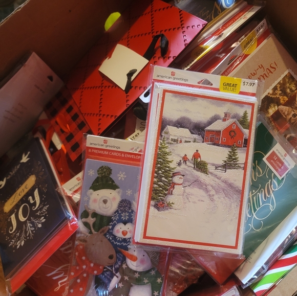 10 Christmas card packages Retail up to $8 each! Many aval! Same/next day ship - Picture 5 of 8